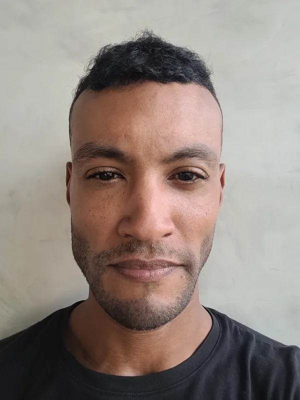 Talent profile photo
